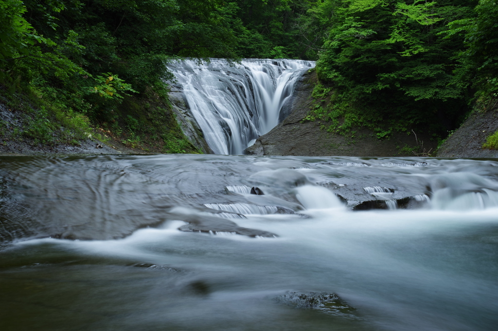 恵庭　白扇の滝