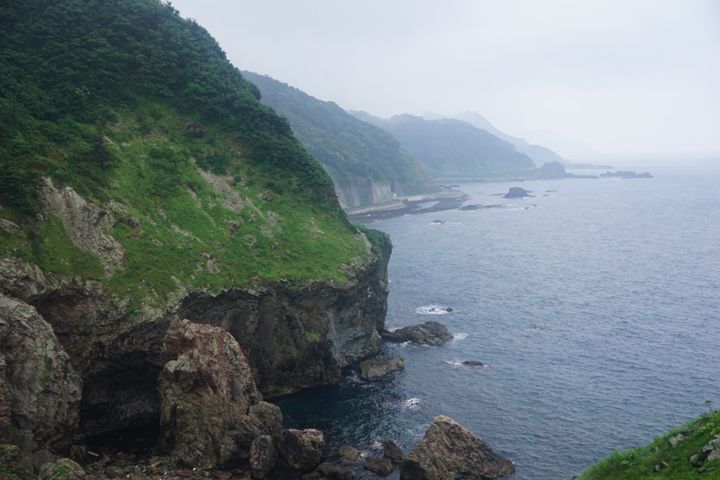 願掛岩より