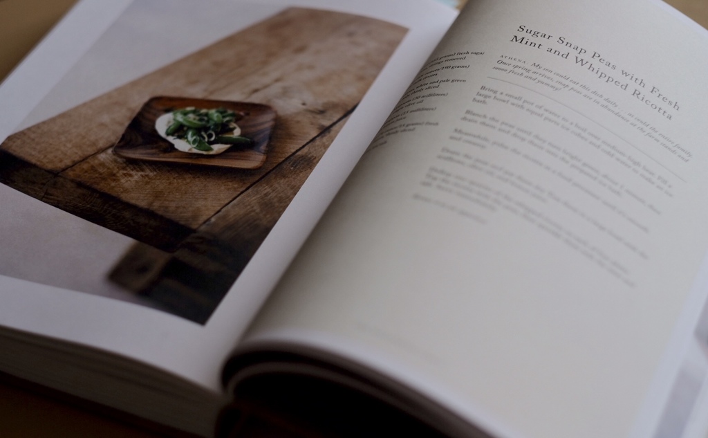 The kinfolk table