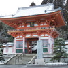 雪の山寺