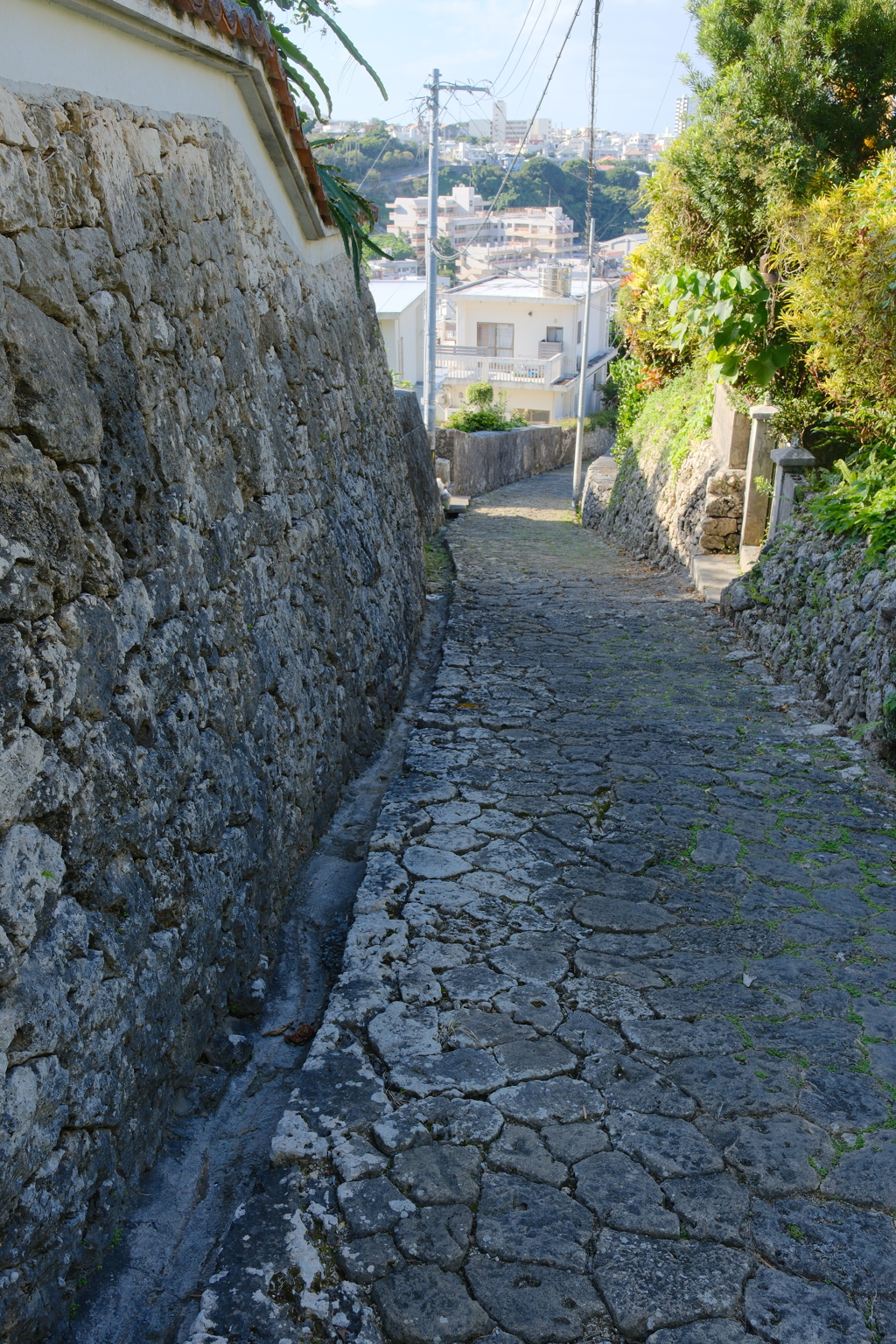 首里金城町の石畳道