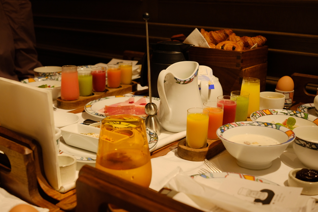 おなか一杯の朝食