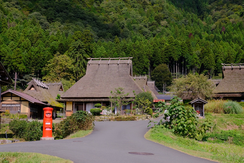 美山かやぶきの里のポスト