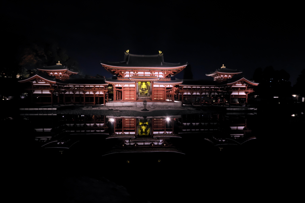 平等院鳳凰堂の夜景