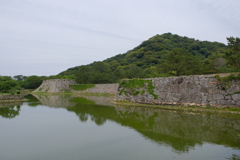 指月山