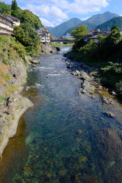 宮ヶ瀬橋より