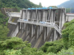 津久井湖のダム