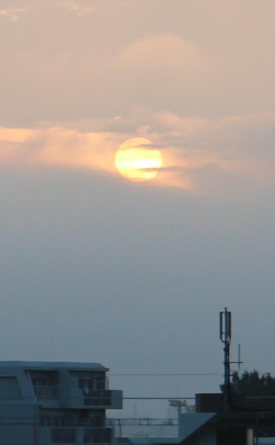 昇る太陽