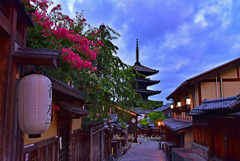 八坂の塔（夏）