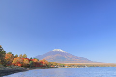秋の山中湖