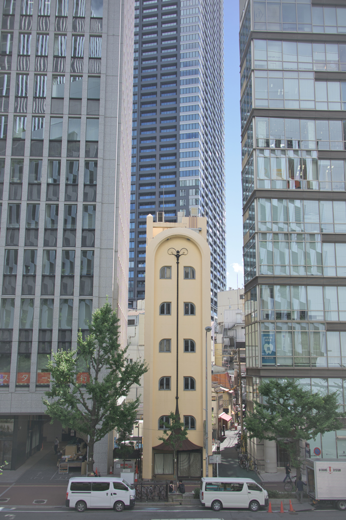 凛として、昭和の佇まい