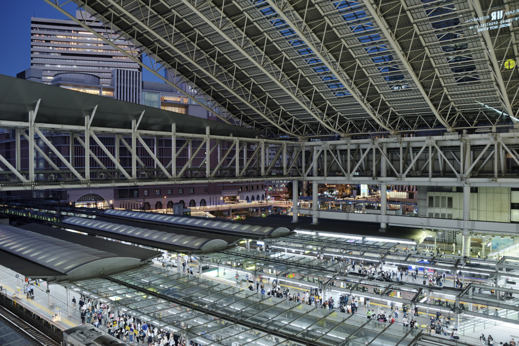 やっぱり好きやねん♪大阪駅