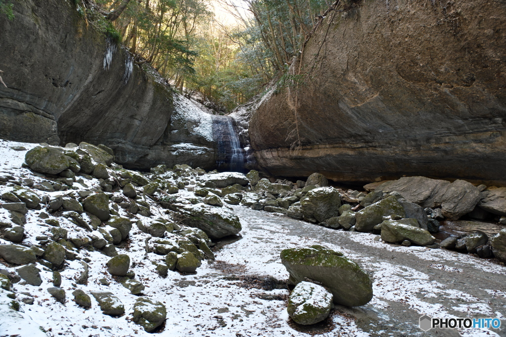 雪の滑川渓谷