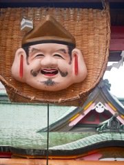 雨上がりのえびす神社にて５