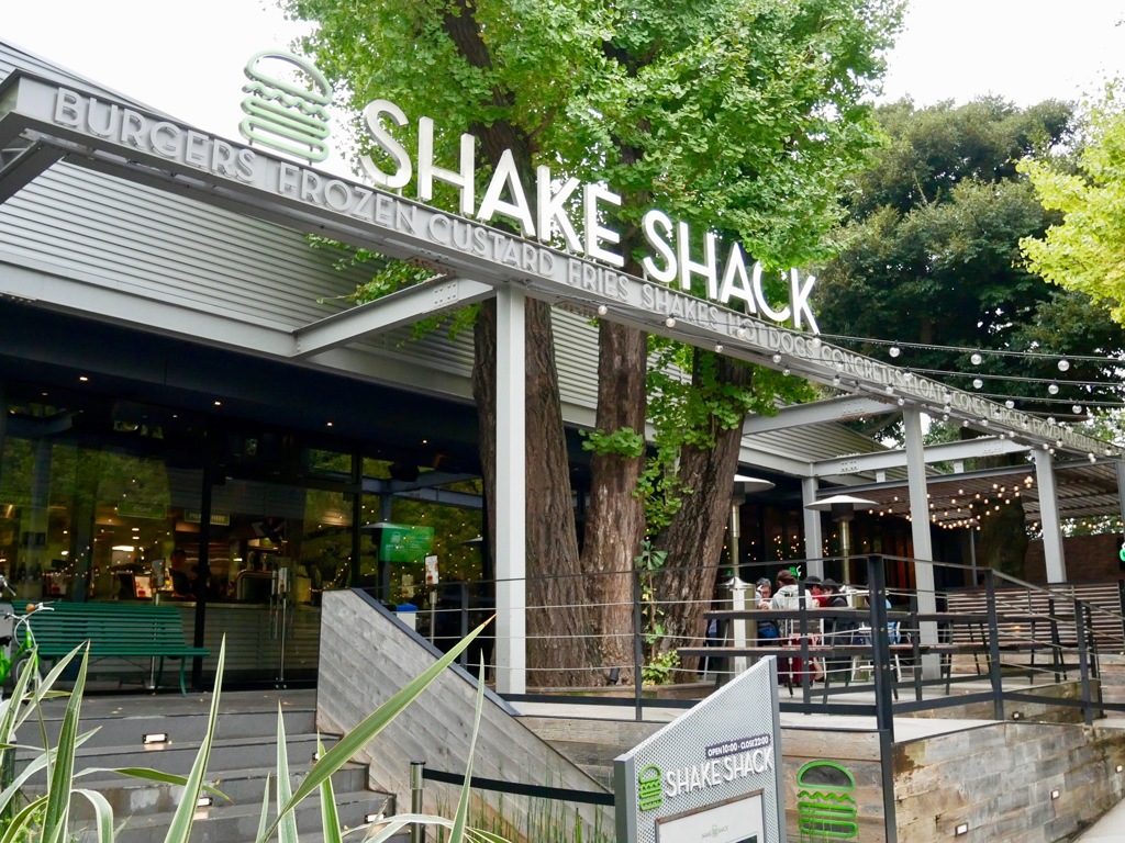 SHAKE SHACK