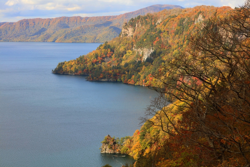 十和田湖の紅葉　2