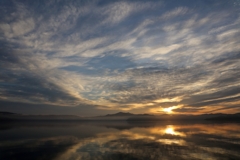 十和田湖の朝日