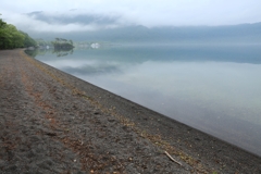 霧の十和田湖　3