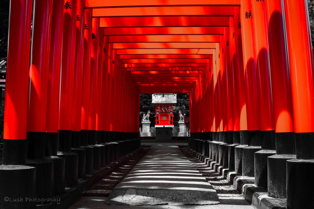 川原神社・・・