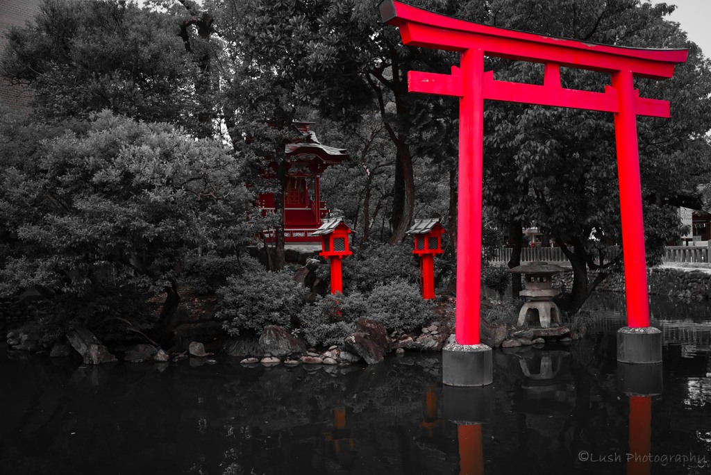 川原神社・・・
