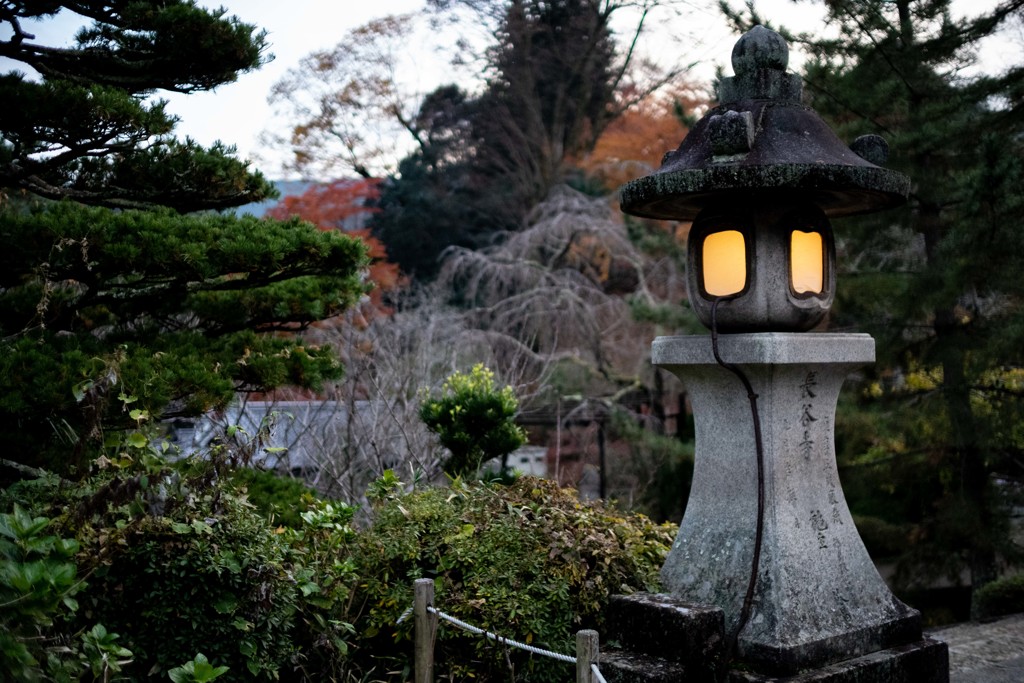 長谷寺の夕刻