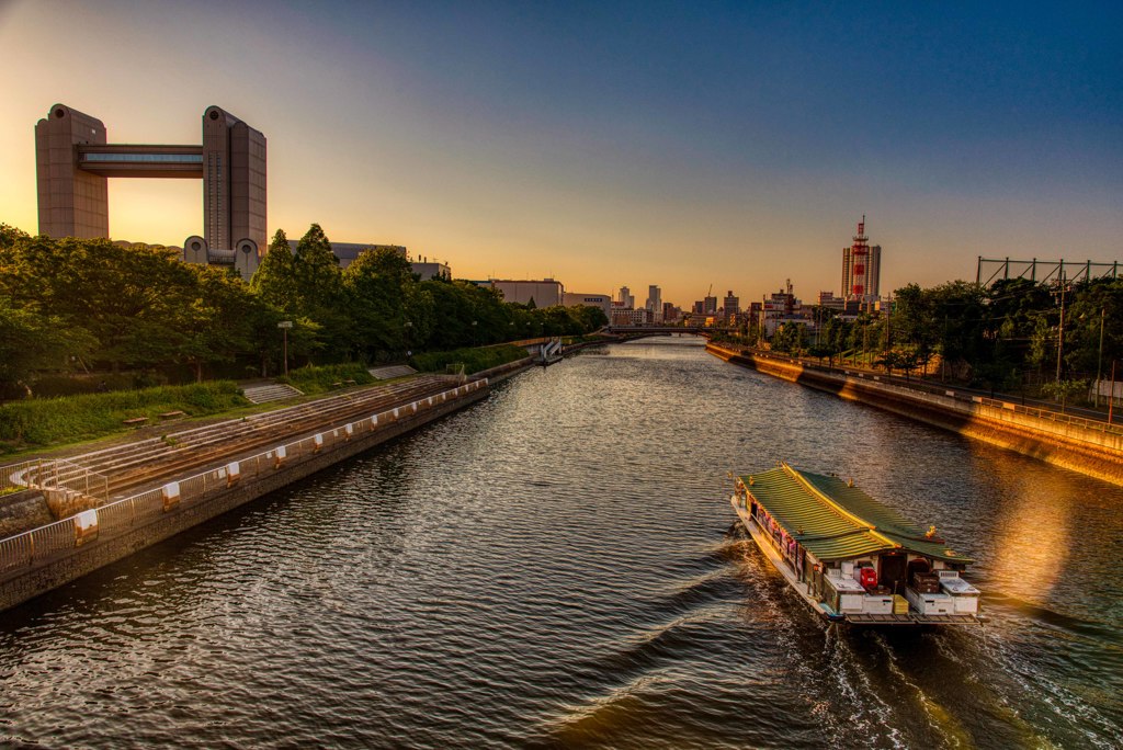 堀川　夕景・・・・