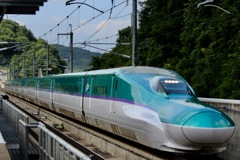 疾る緑の風 〜Japanese Shinkansen H5〜