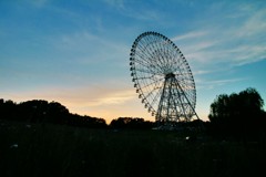 夕暮れの観覧車