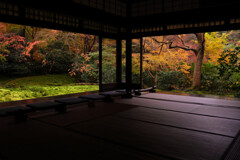 瑠璃光院