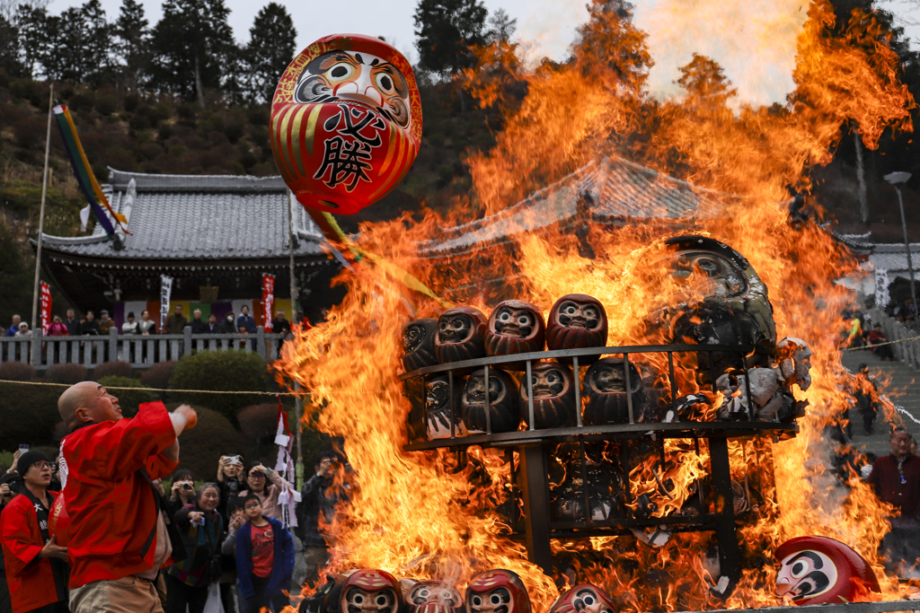 達磨供養