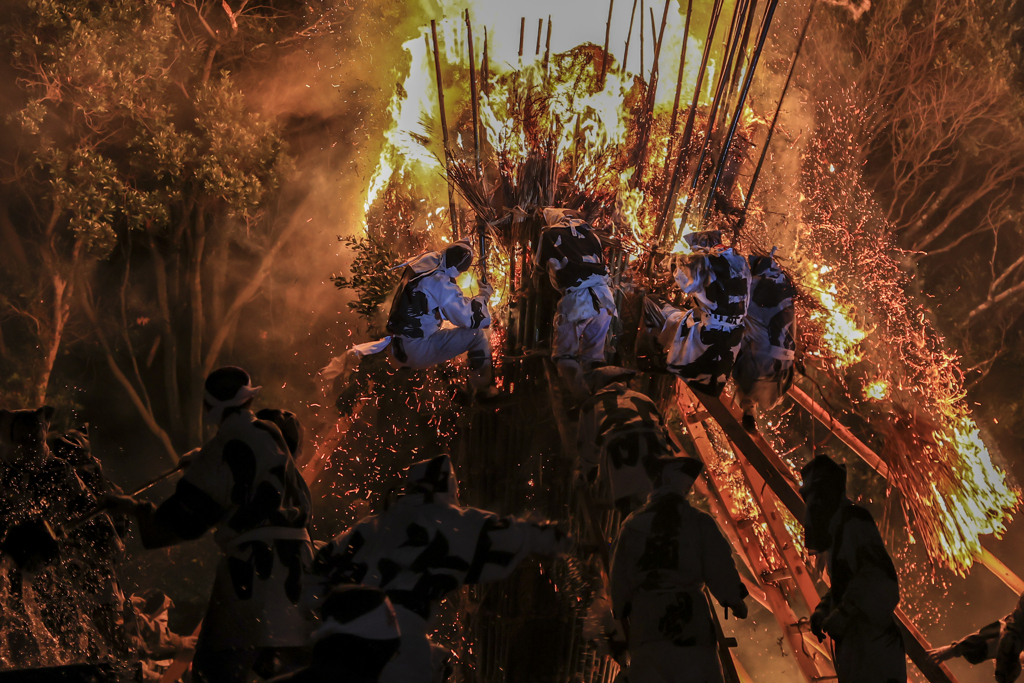 鳥羽の火祭り