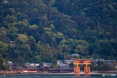 厳島神社