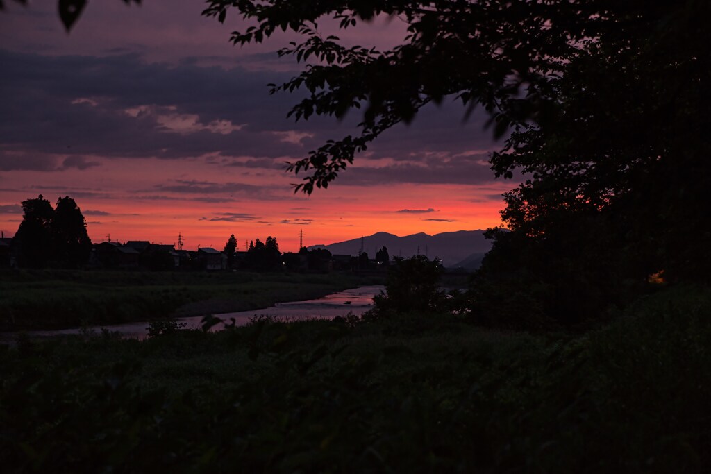 通勤時の夜明け