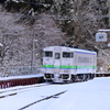 仁山駅を出発したキハ40-1800