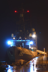 護衛艦やまぎりin大洗海の月間