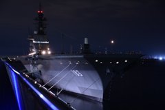 護衛艦いずも@横浜 大さん橋