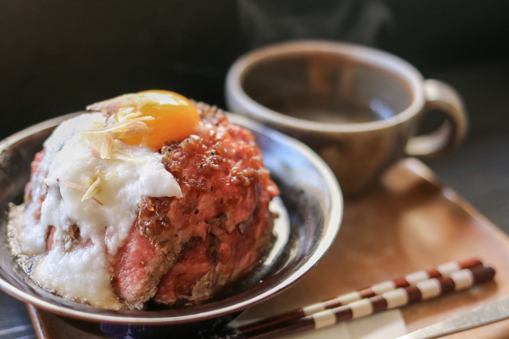 ローストビーフ丼