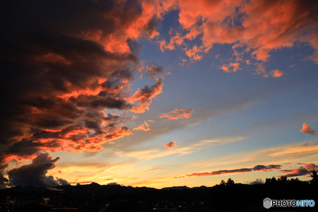  雨上がりの夕焼け