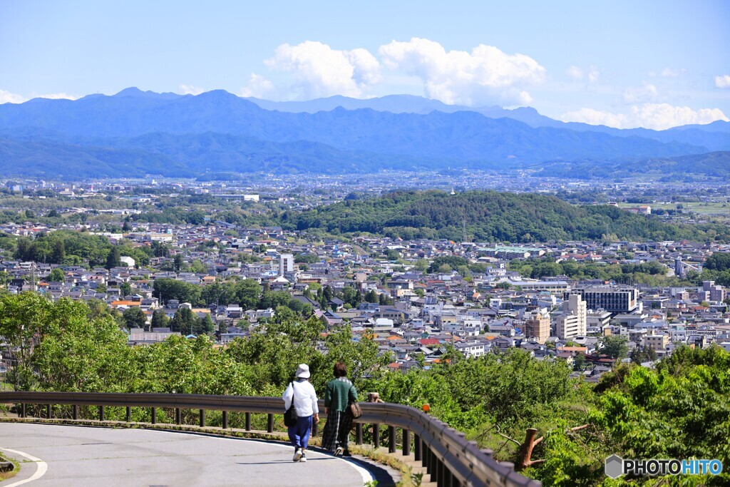 飯綱山公園より