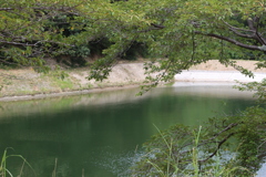 「静かな湖畔」