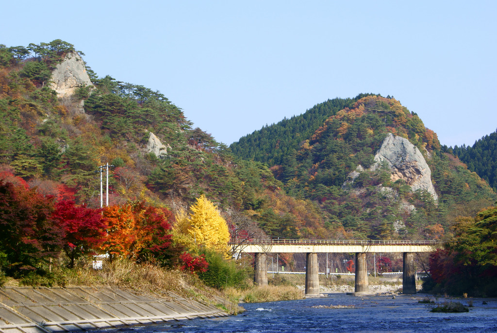 秋の大だるま岩と小だるま岩