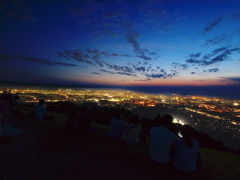 夏の夜の過ごし方