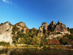 奇岩連なる秋の耶馬渓