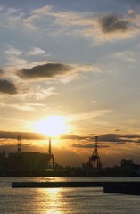 一本のまぶしいキャンドル