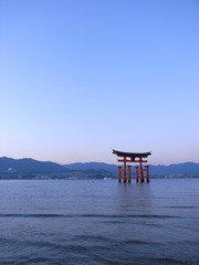 厳島神社