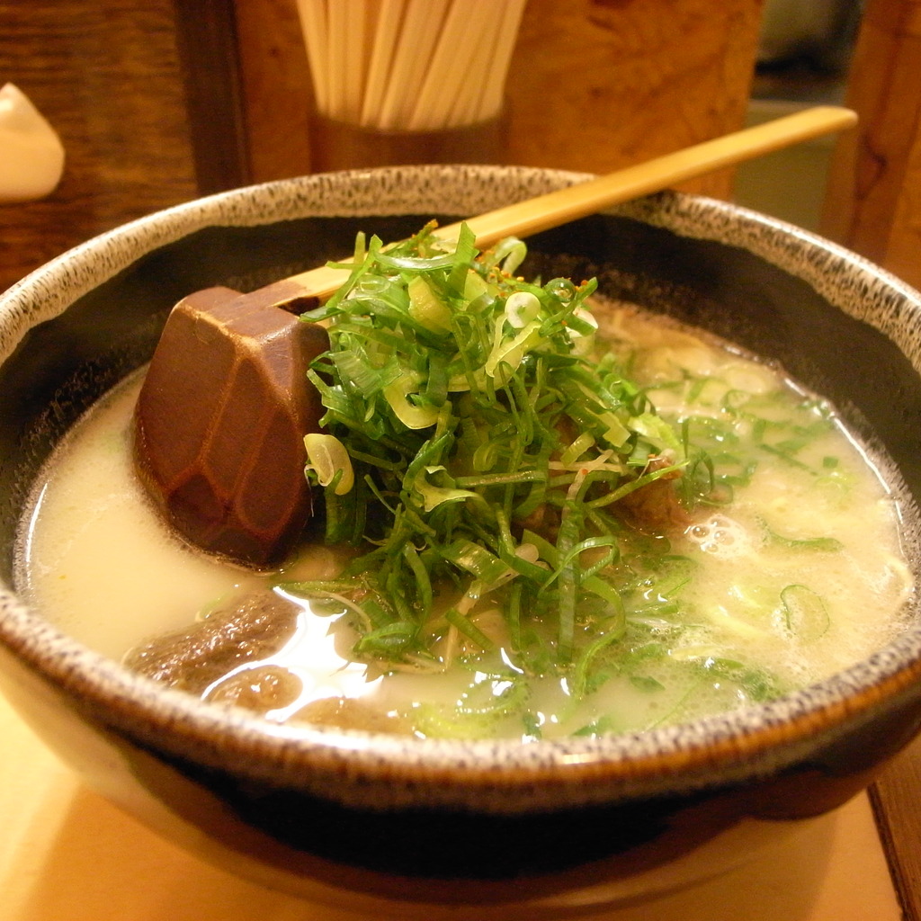 壺ラーメン