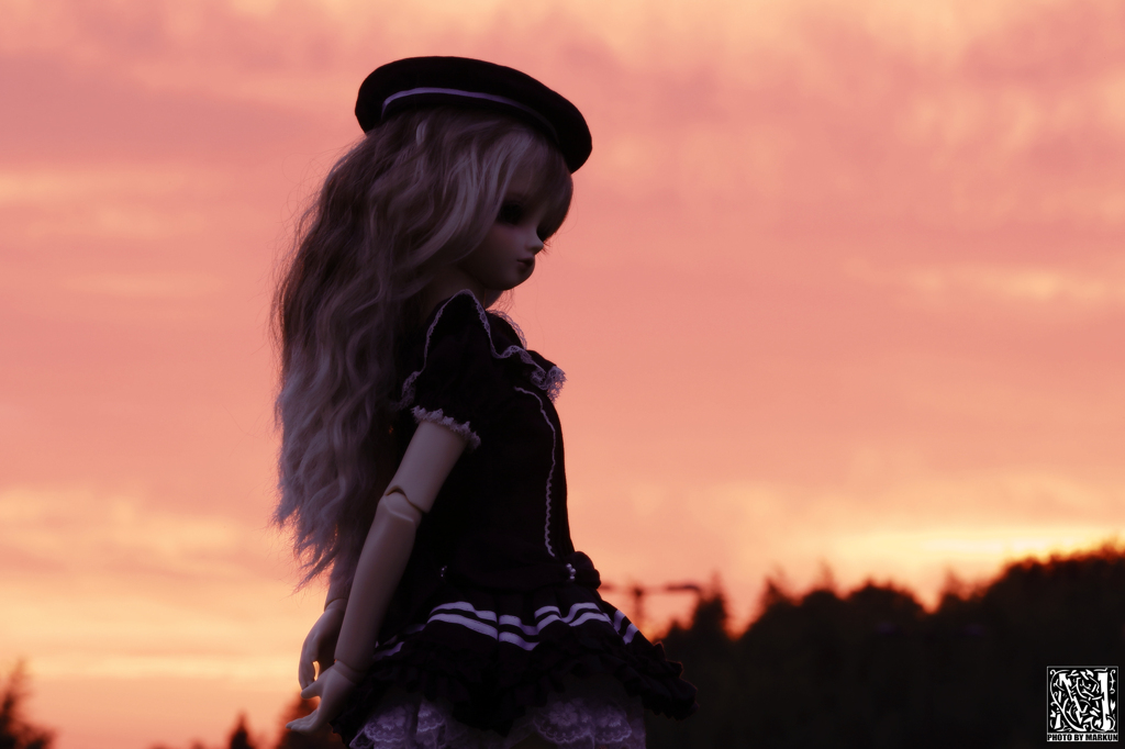 red shadow