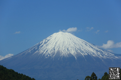 新東名からの富士山の眺め