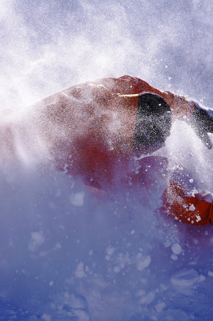 SNOW-DIVING