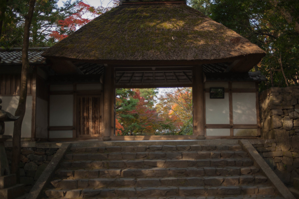 法然院山門